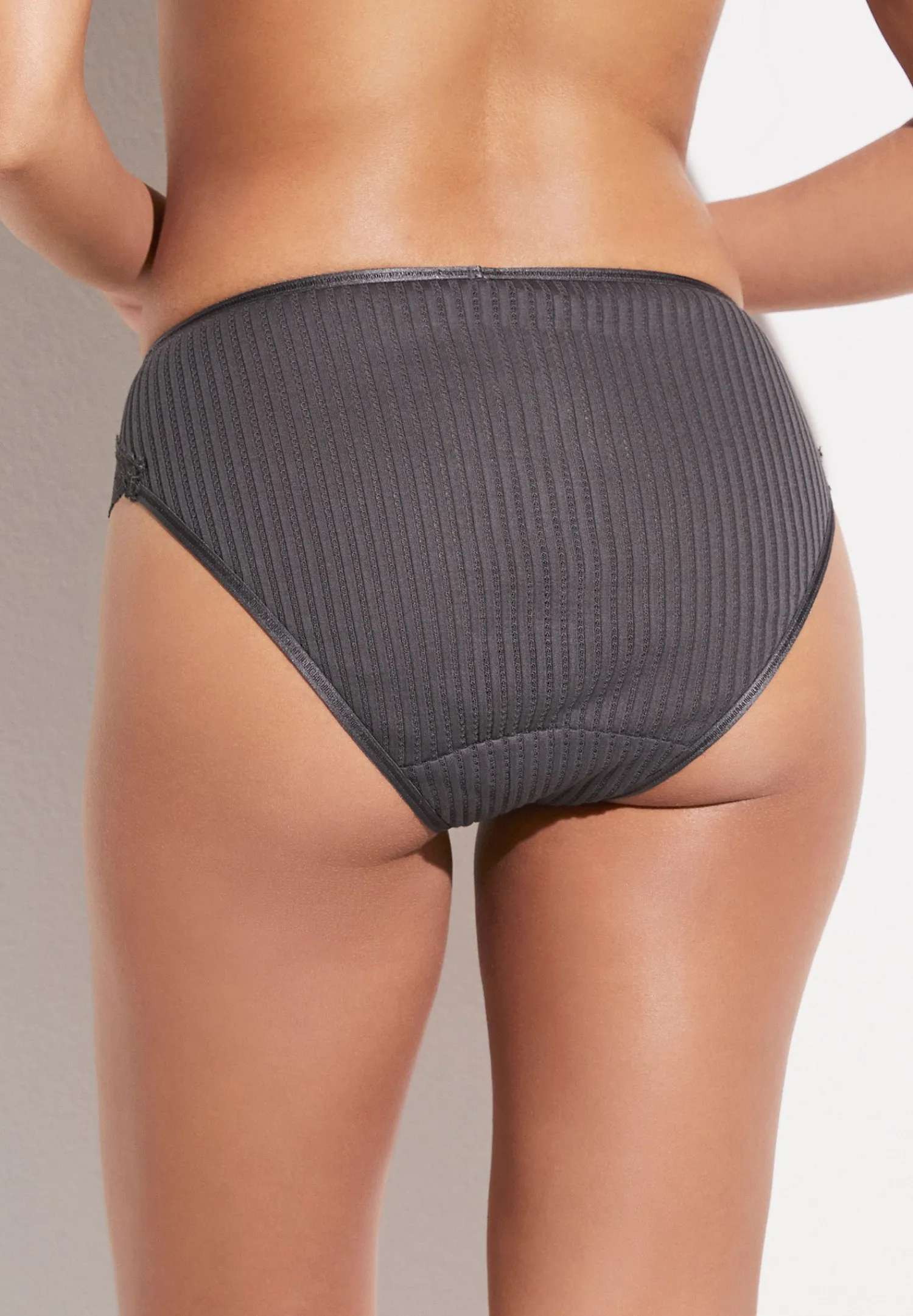 Maude Privé|Slips-Zimmerli Maude PrivéSlip - graphite grey