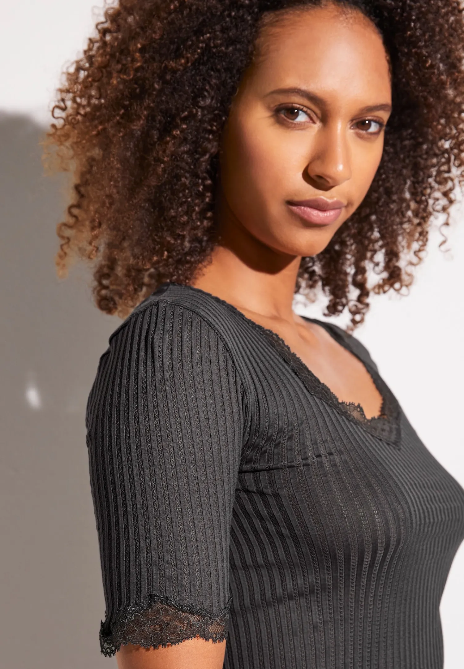 Maude Privé|T-Shirts-Zimmerli Maude PrivéT-Shirt à manches courtes - graphite grey