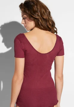 Maude Privé|T-Shirts-Zimmerli Maude PrivéT-Shirt à manches courtes col en V - cranberry