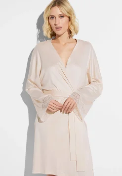 Peignoirs-Zimmerli Silk DreamsRobe de chambre courte - vanilla