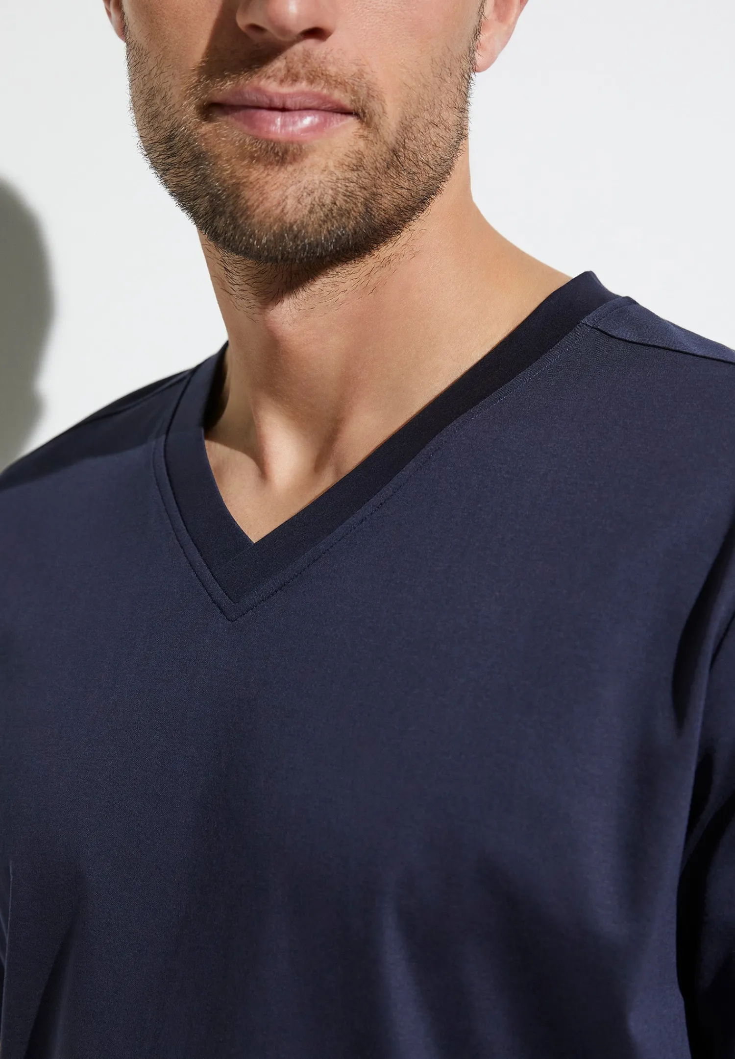 Supreme Green Cotton|T-Shirts-Zimmerli Supreme Green CottonT-Shirt à manches courtes col en V - navy